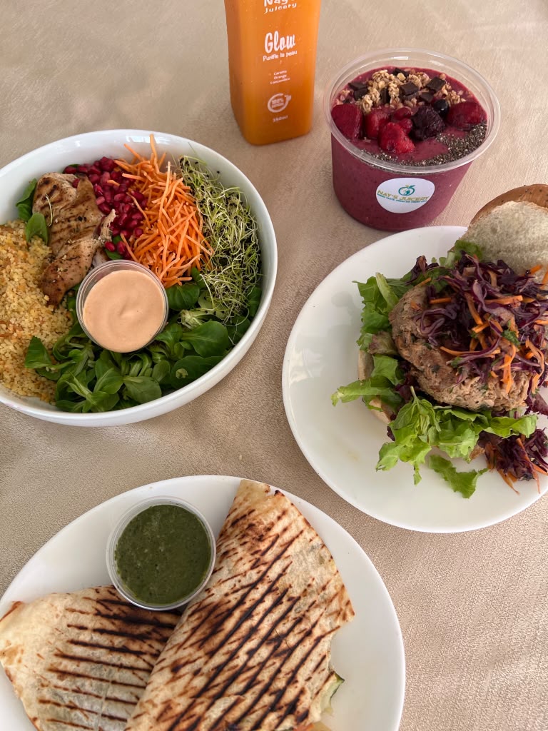 Bowl, wrap, burger végétal et jus Nay's Juicery