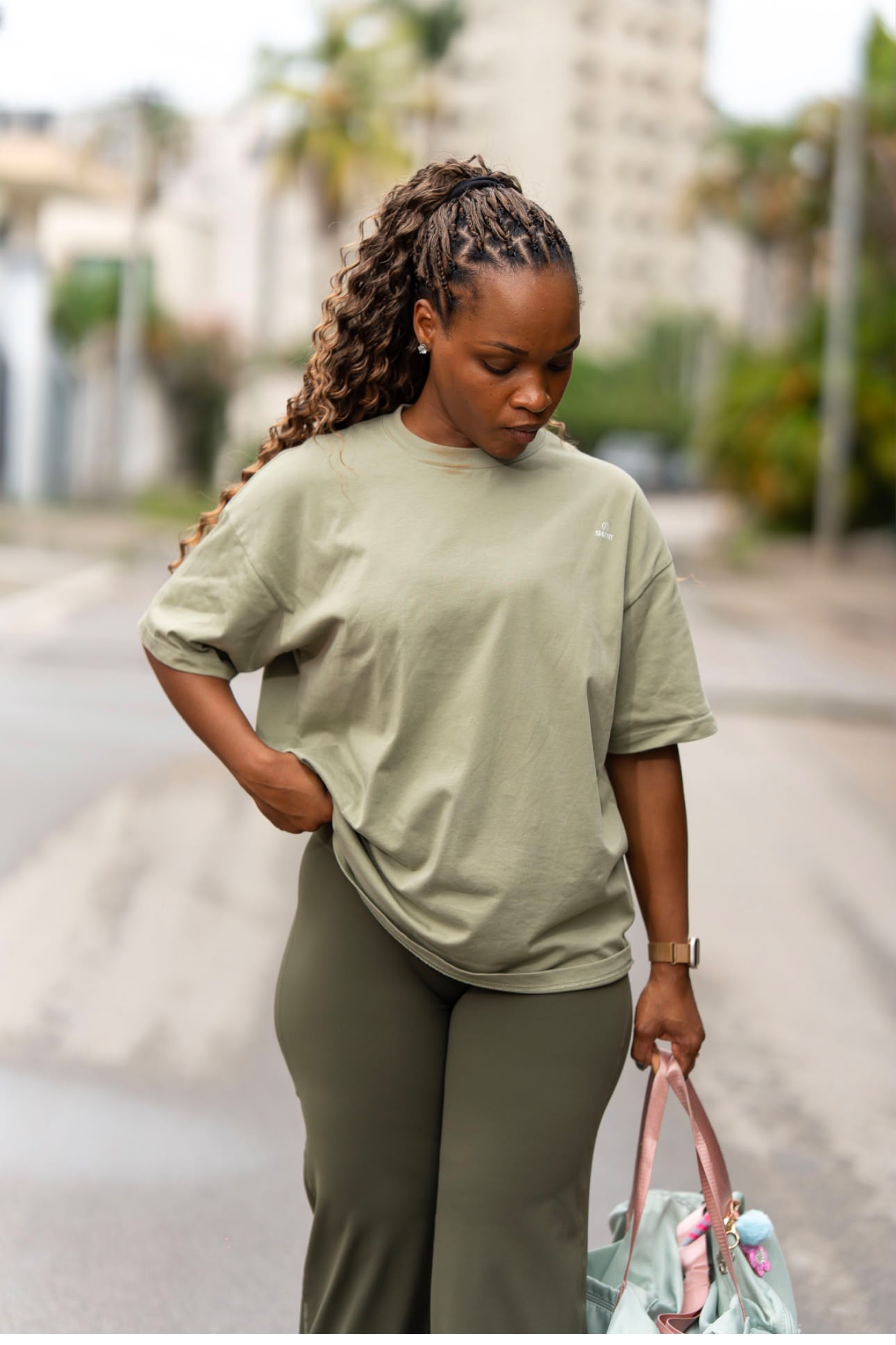 Oversized Tee Shirt Rose, Vert et Blanc — vue 2